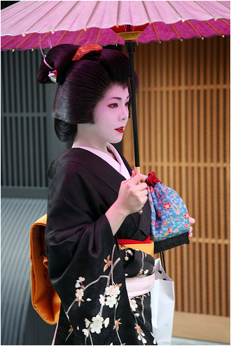 geishaque2